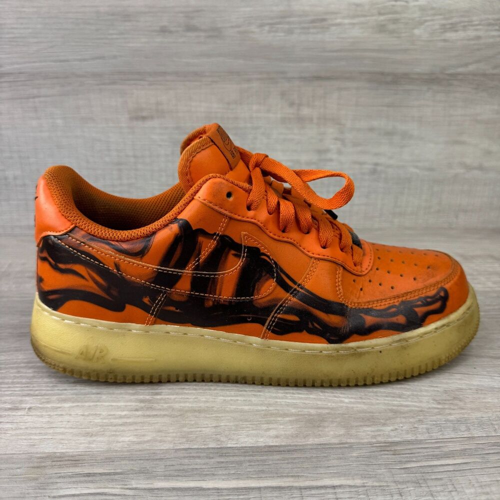 Nike Air Force 1 Low CU8067-800 Men's 9 Shoes Orange Skeleton Halloween Sneakers